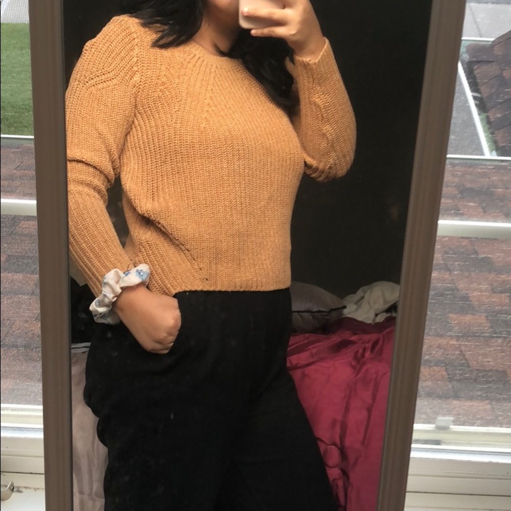H&M cute fall sweater!